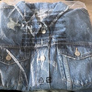 Old Navy Distressed Boyfriend Trucker Jacket